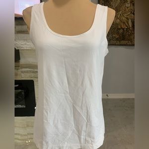 Chicos Cream Scoop Neck Cami. Tank Top. Size 1. (180)‎